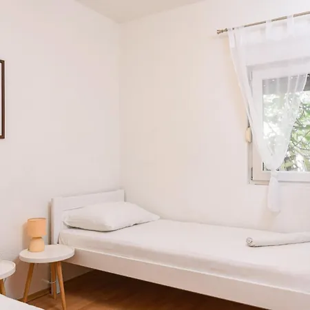 Apartment Planikovica Trogir Exterior photo