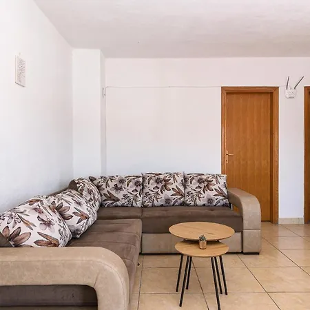 Apartment Planikovica Trogir Exterior photo