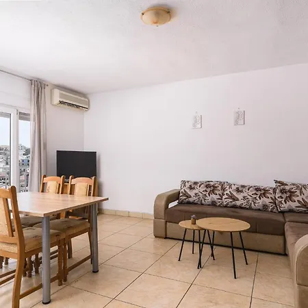 Apartment Planikovica Trogir Exterior photo
